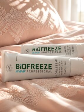 BIOFREEZE Professional Pain Relief Colorless Gel - Menthol Pain Relief. Sealed